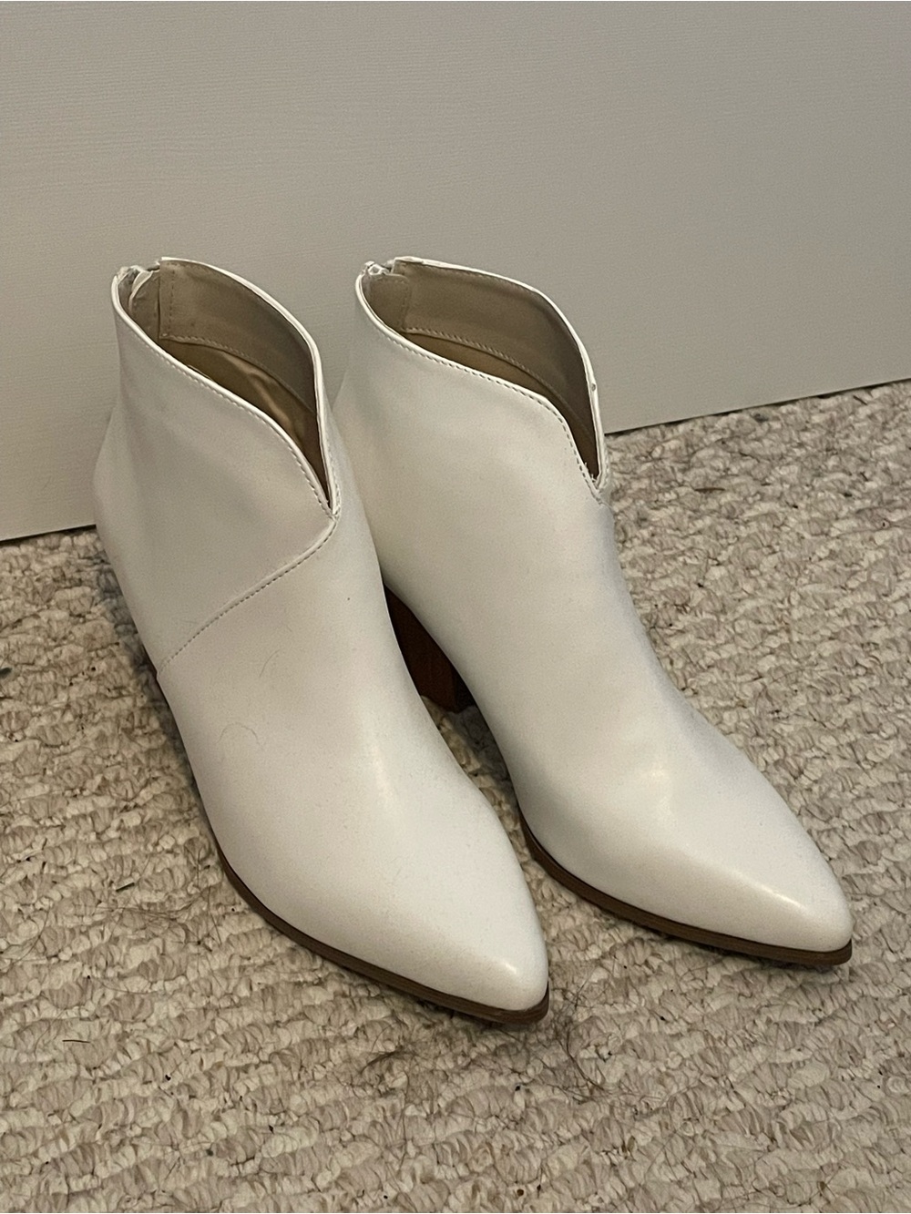 White Qupid Heeled Boots